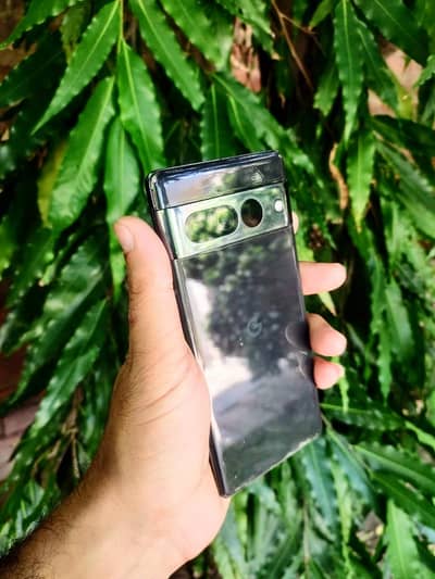 google pixel 7 pro 12/256gb dual sim PTA approved (03-03-411-44-00)