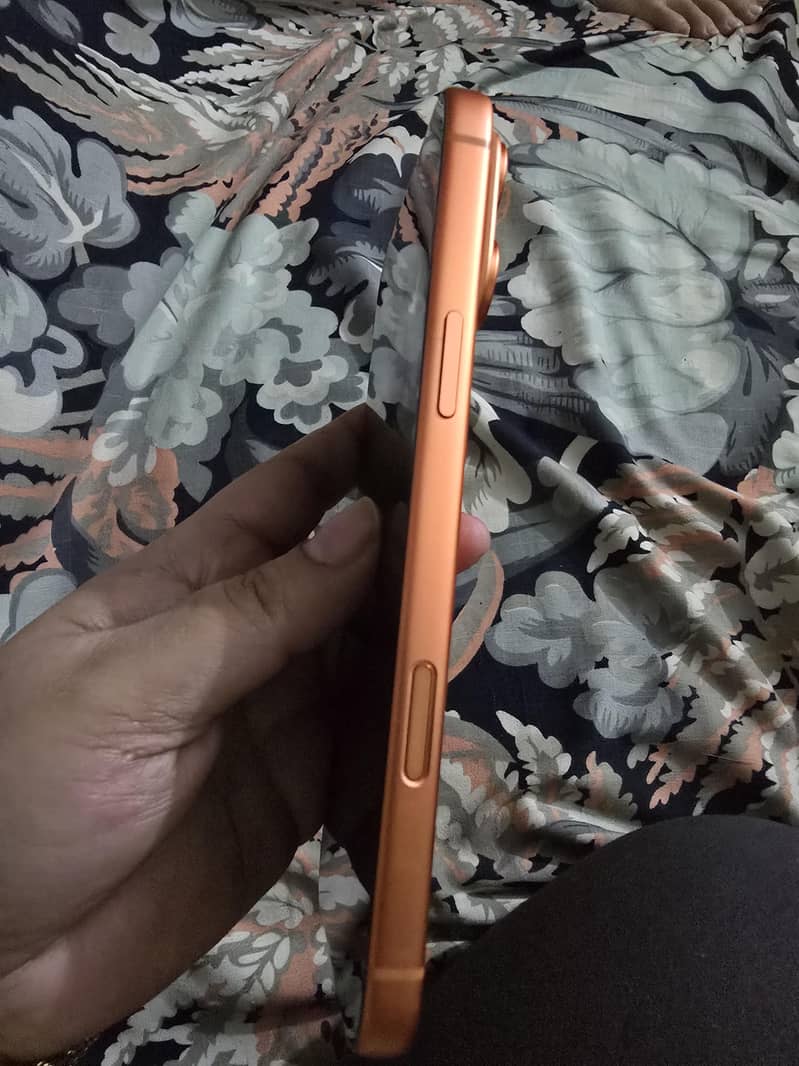 Apple iPhone 17 Pro Max 1