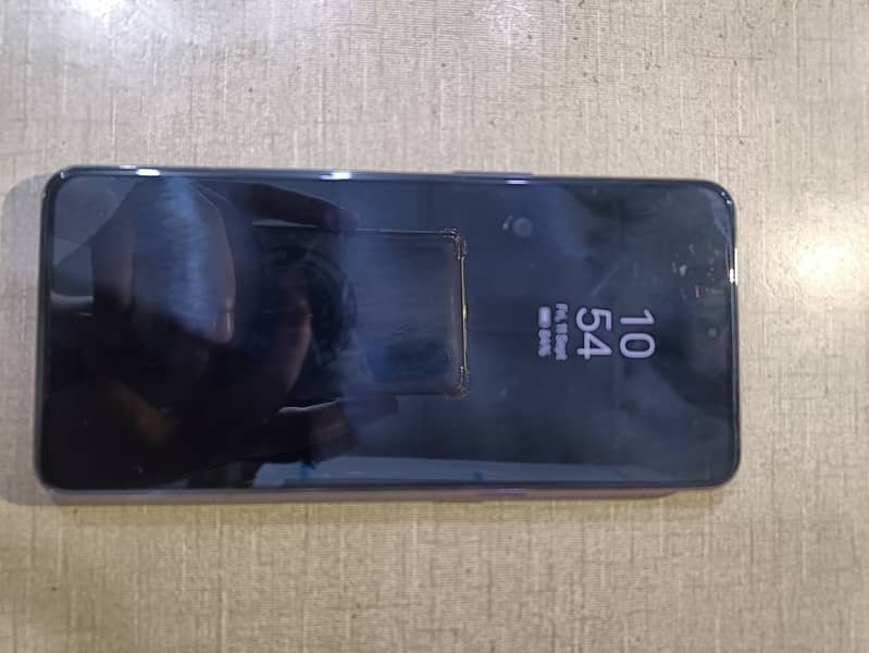 One Plus 10T 4
