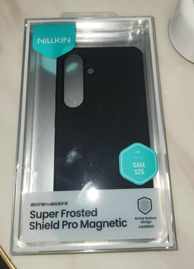 Nillkin S25 Black MagSafe Super Frosted Case  Shield Pro Case