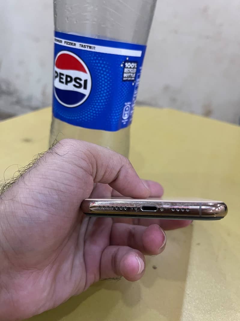 Apple iPhone 11 Pro Max 3