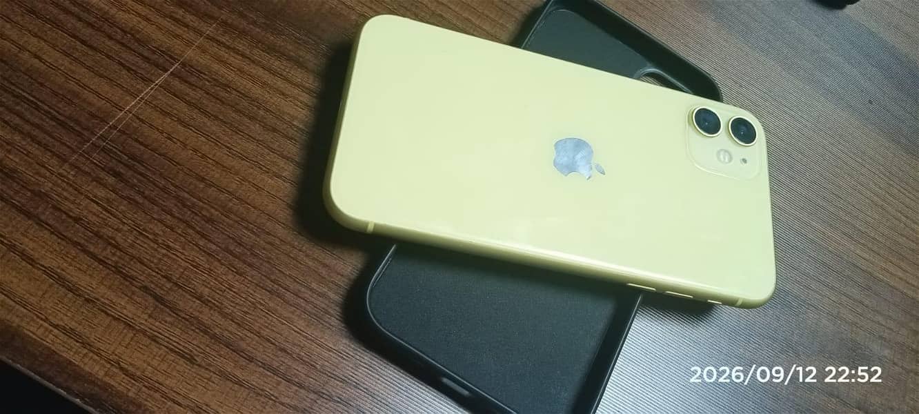 Apple iPhone 11 0