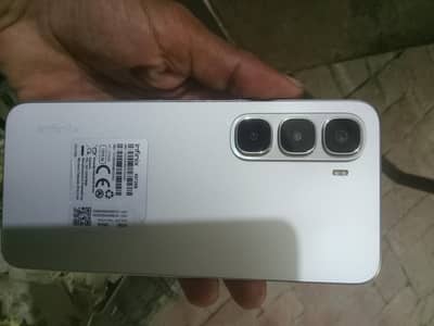 Infinix Hot 60i