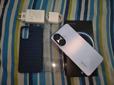 Vivo v 60 lite 8+8/256