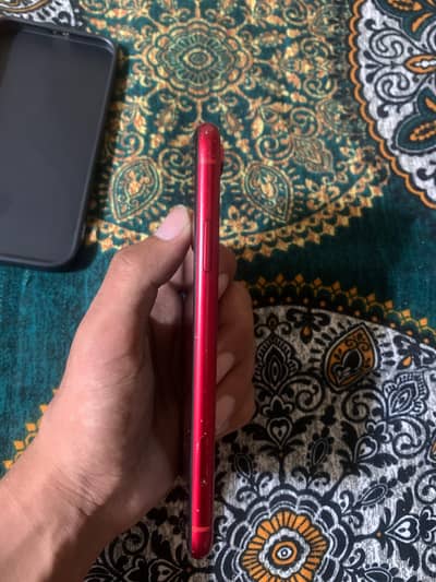 Apple iPhone XR
