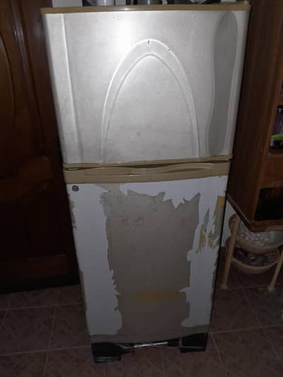 Dalwance Fridge in good working condition
