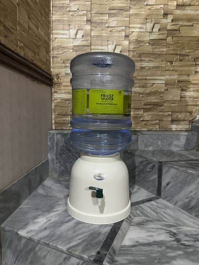 Water dispenser / water cooler / water pump
