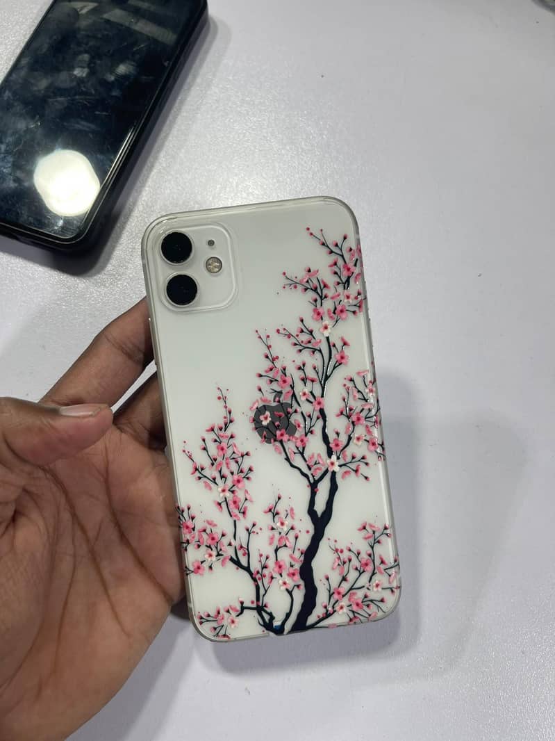 Apple iPhone 11 2