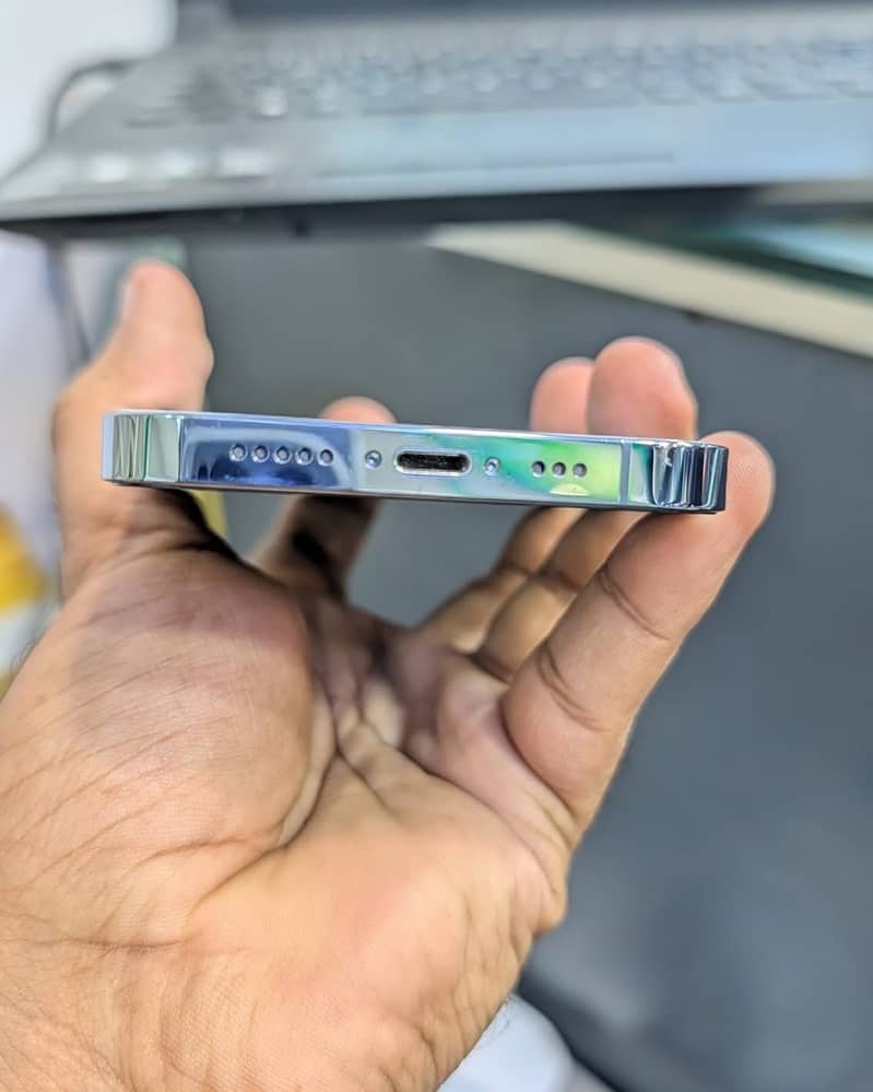 Apple iPhone 13 Pro 5