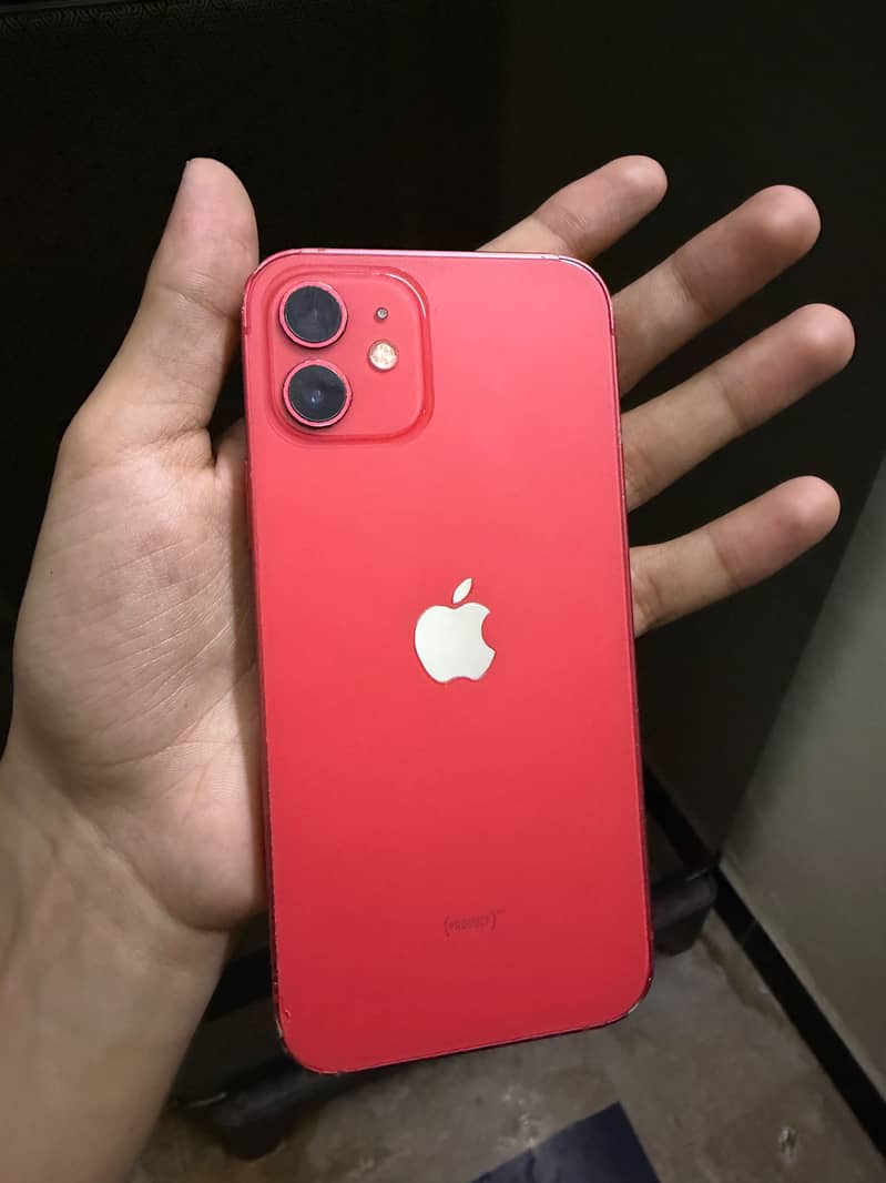 Apple iPhone 12 6