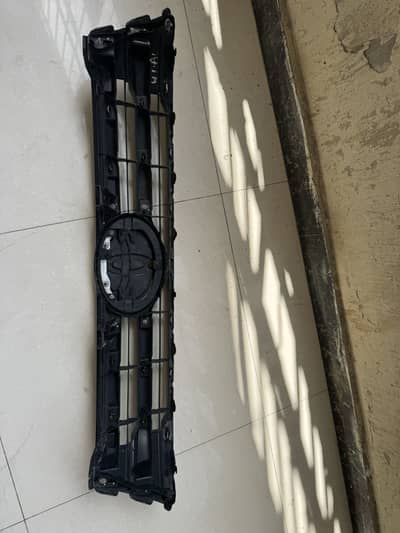 Toyota revo grill full original 2016-2020