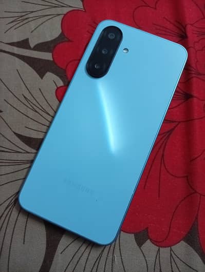 samsungA17 8/256