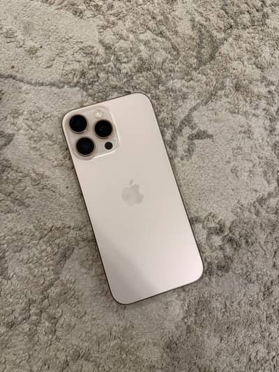 Apple iPhone 16 Pro Max