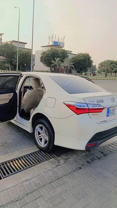 Toyota Corolla Altis 2015