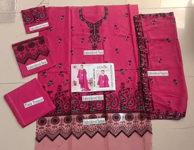 fancy heavy Ambroided lawn 3 piece in just 2800