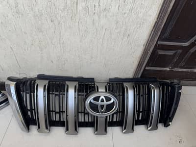 Toyota prado original grill 2018-2024