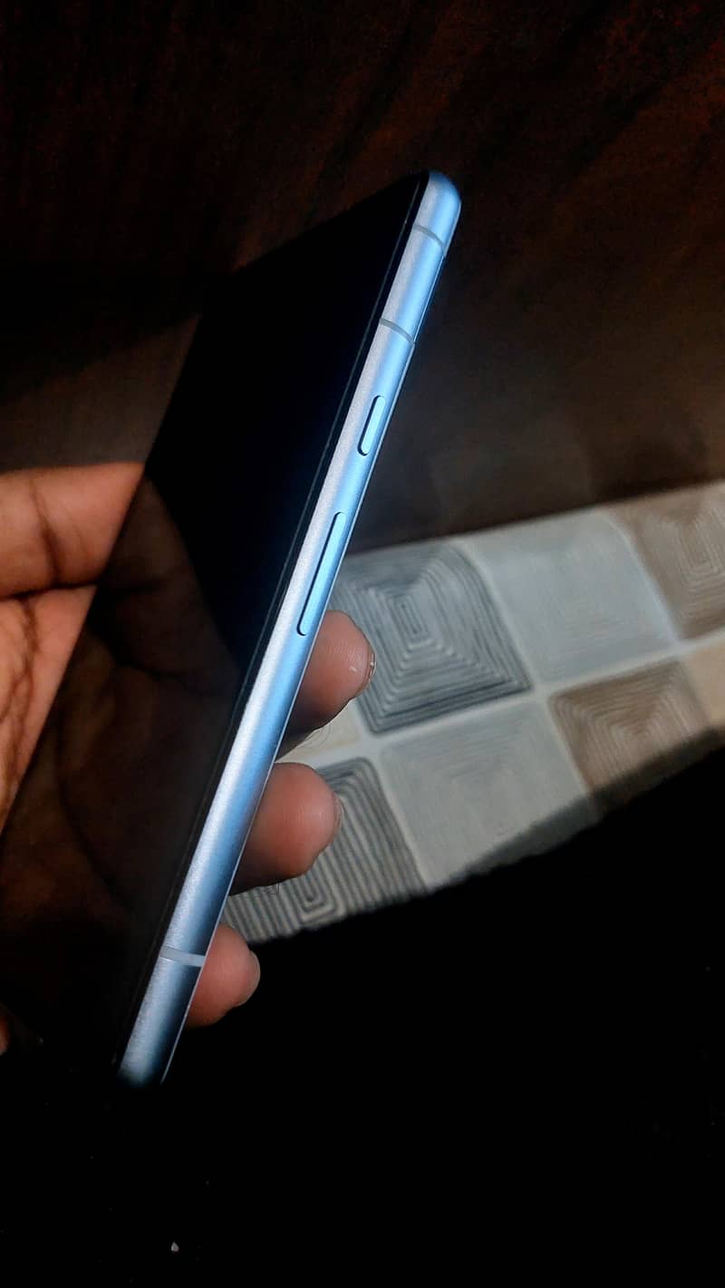 Google Pixel 7a 3