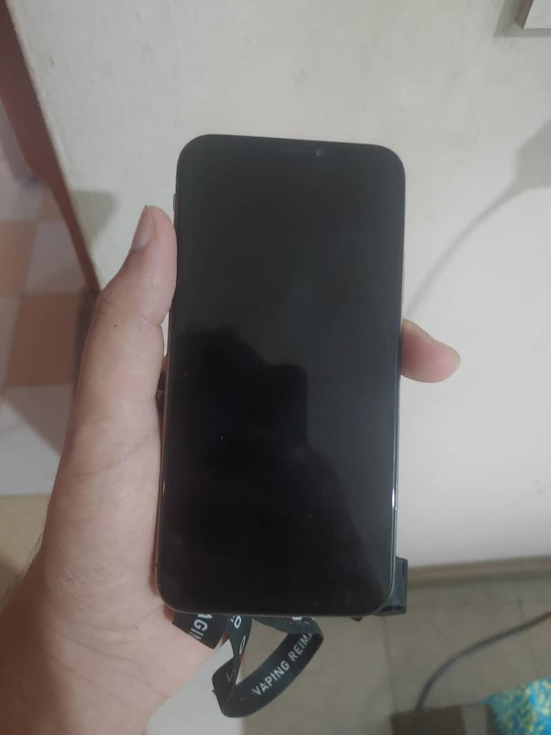 Apple iPhone X 1