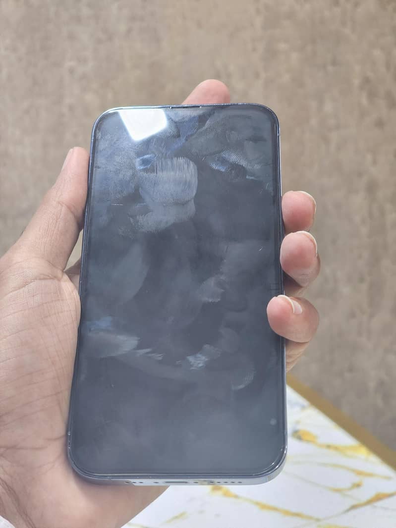 Apple iPhone 13 Pro 1