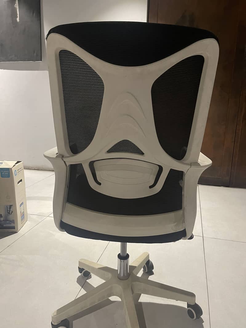 Computer & Office Chairs 1