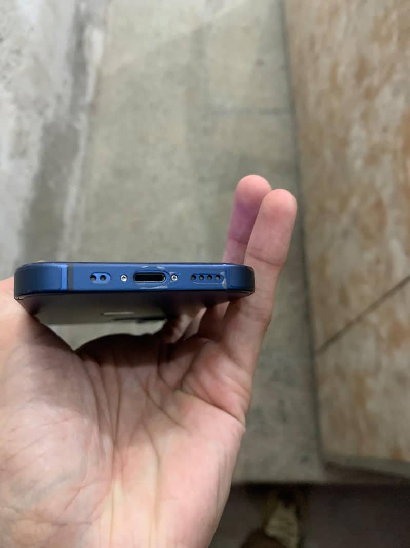 Apple iPhone 12 mini 5