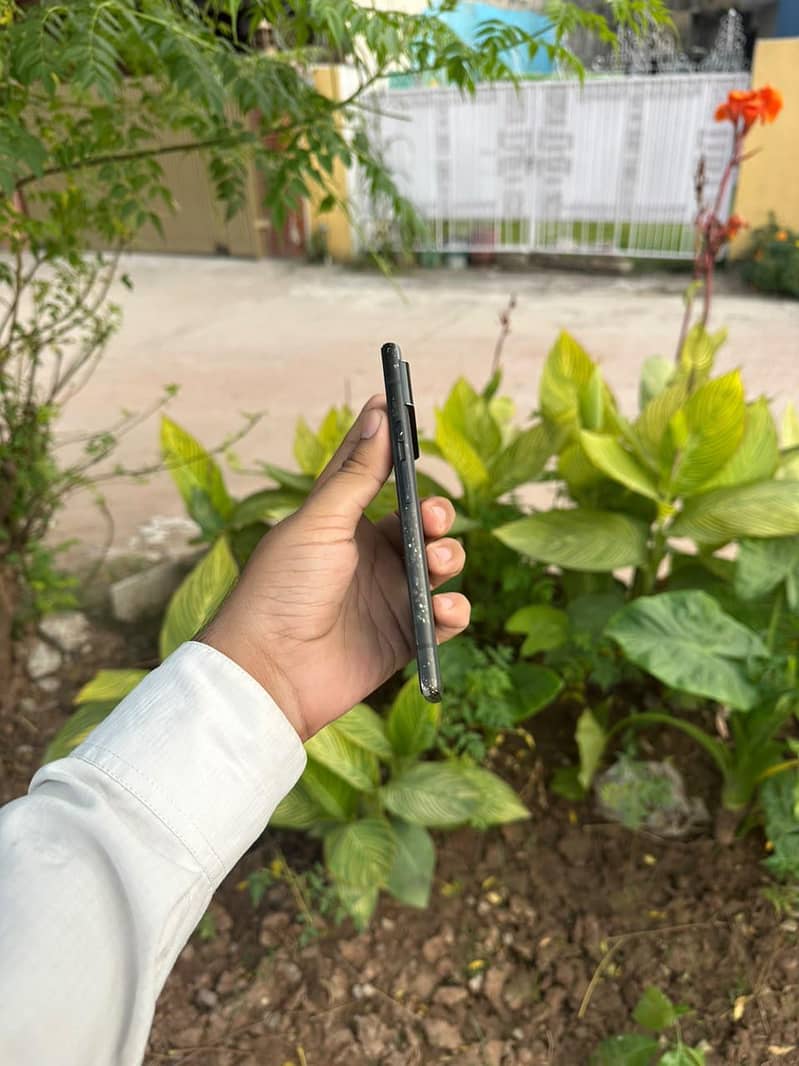 Google Pixel 6 8/128 1