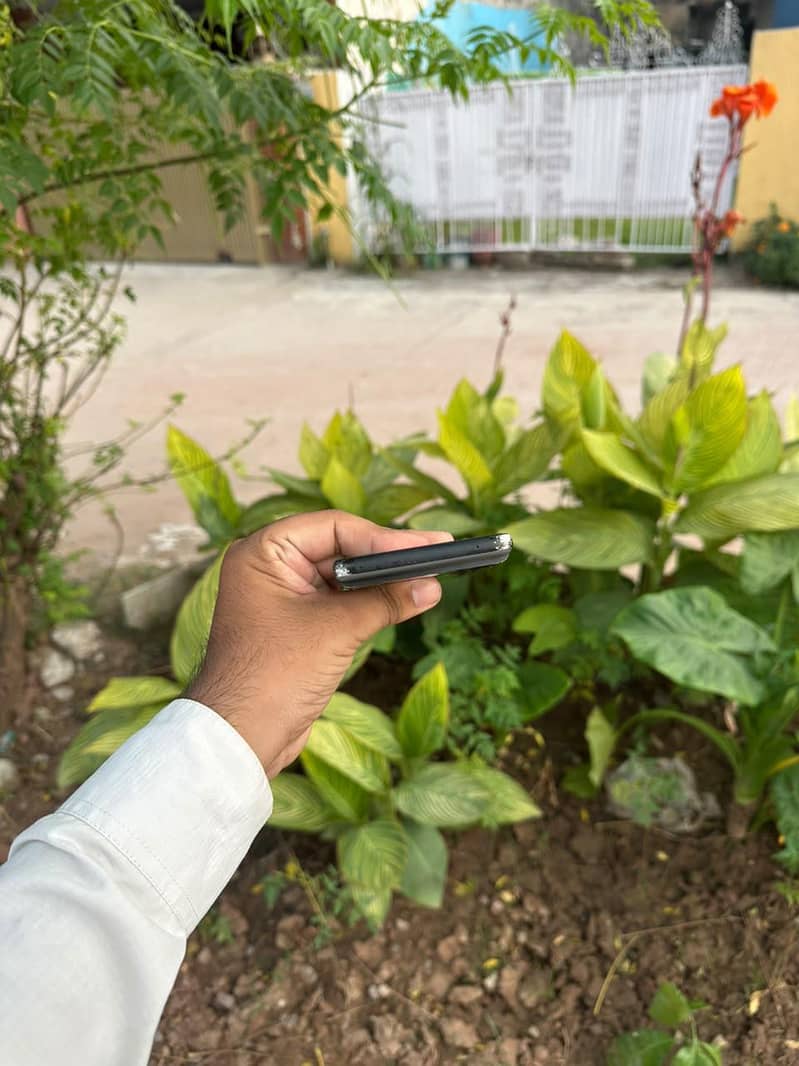Google Pixel 6 8/128 3
