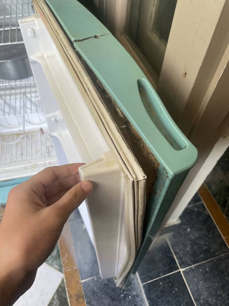 Refrigerator 3