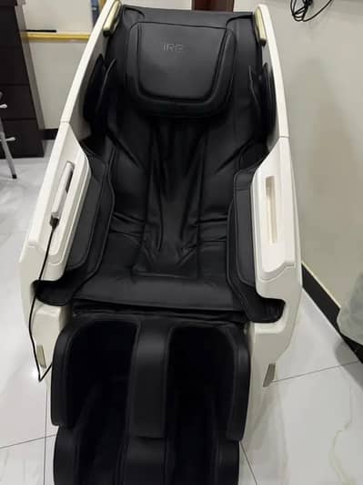 New Condition 10/10 Massager Chair