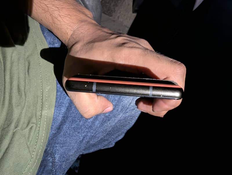 Google Pixel 6 4