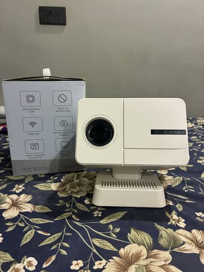 Home Threater Projector with Box