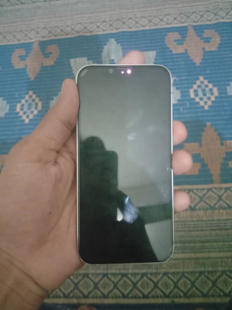 Apple iPhone 14 6