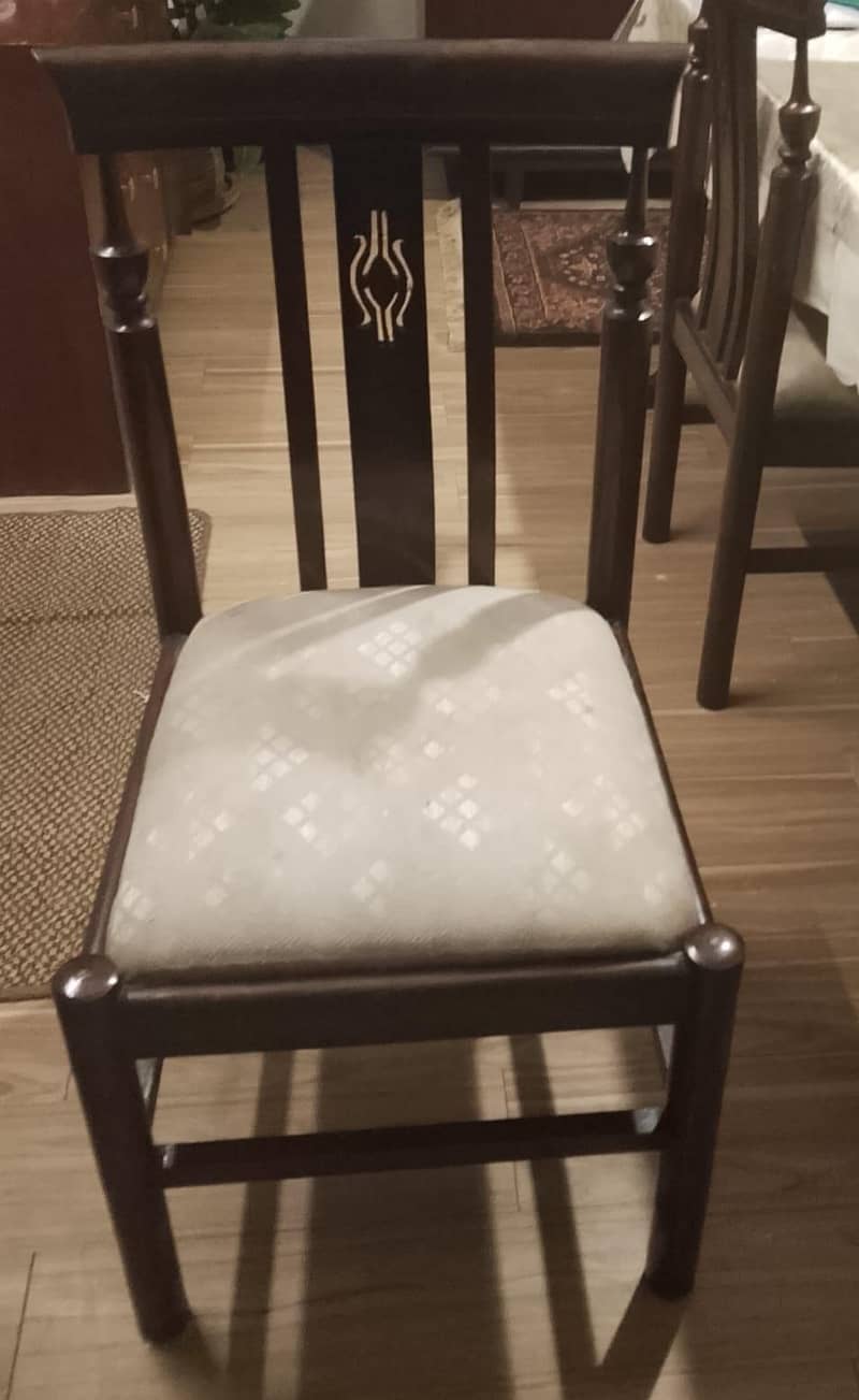 Dining Chairs wooden solid 0