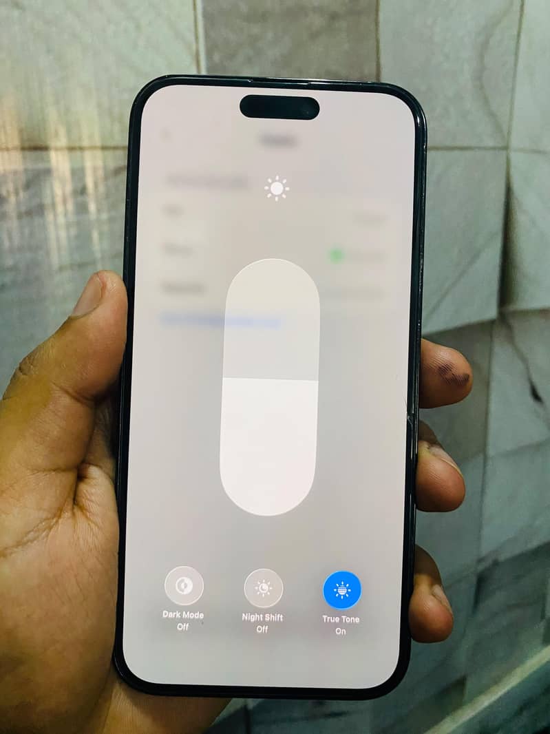 iphone 14 pro max 4