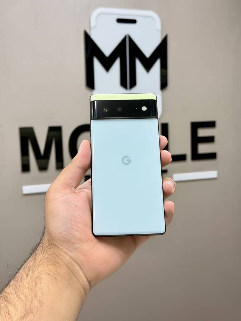 Google Pixel 6 4