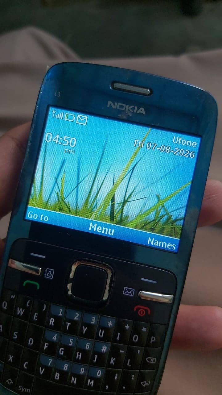 Nokia C300 1