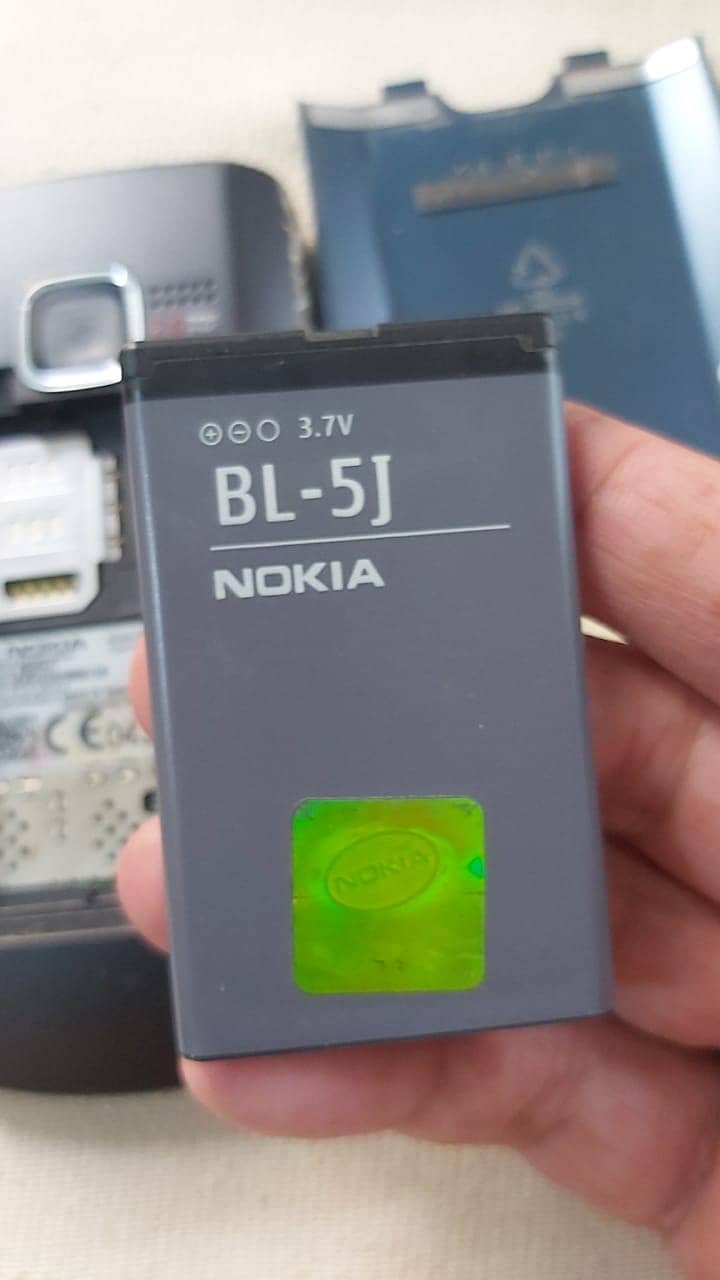 Nokia C300 4