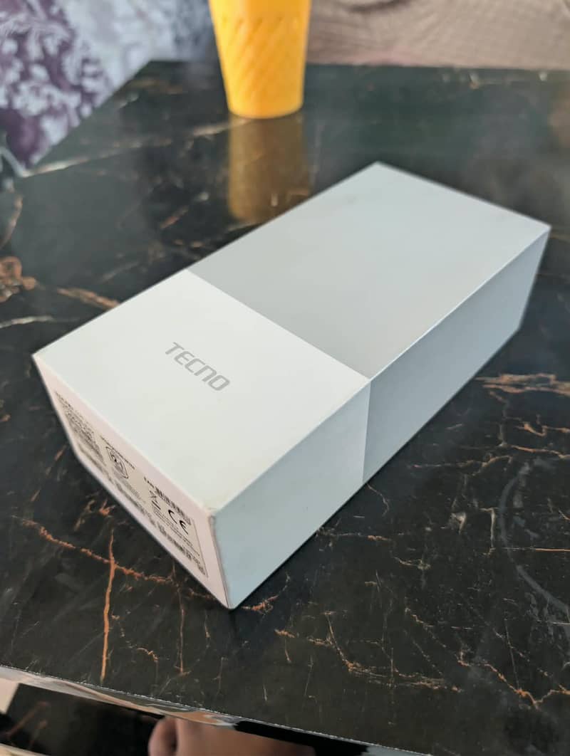Tecno CAMON 30S 6