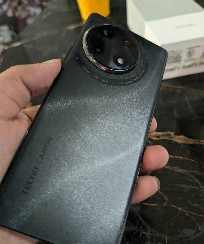 Tecno CAMON 30S 8