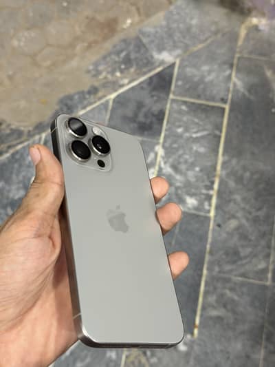 Apple iPhone 15 Pro Max
