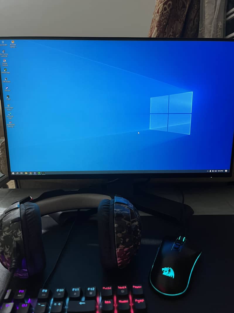 Gaming Pc with everything. 0