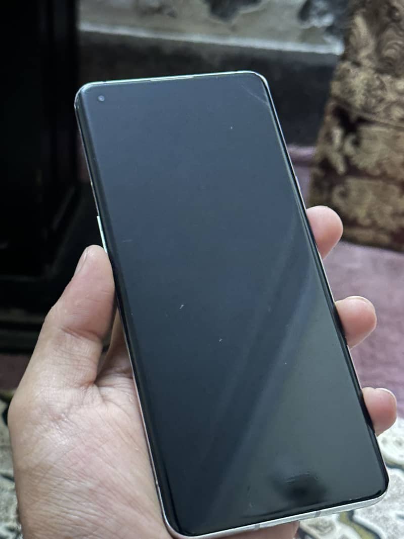 One Plus 9 Pro 4