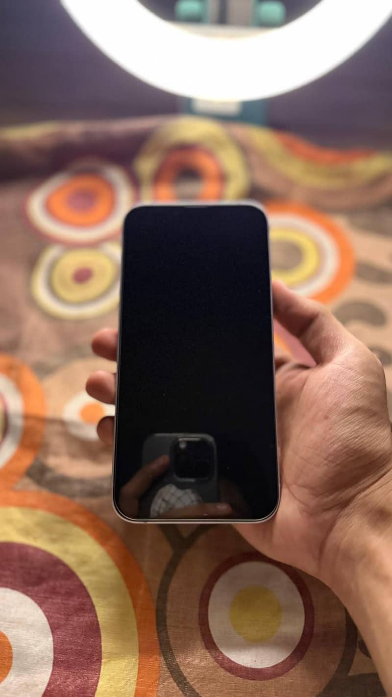 Apple iPhone 14 plus 12