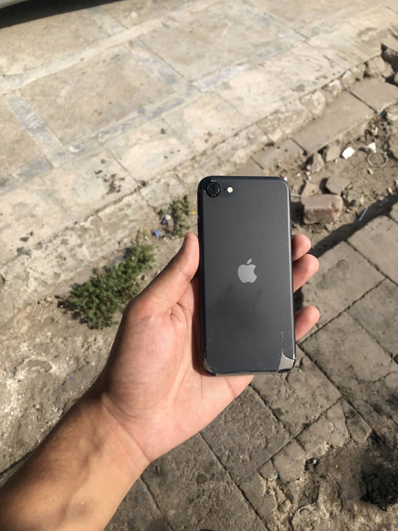 Apple iPhone SE 0