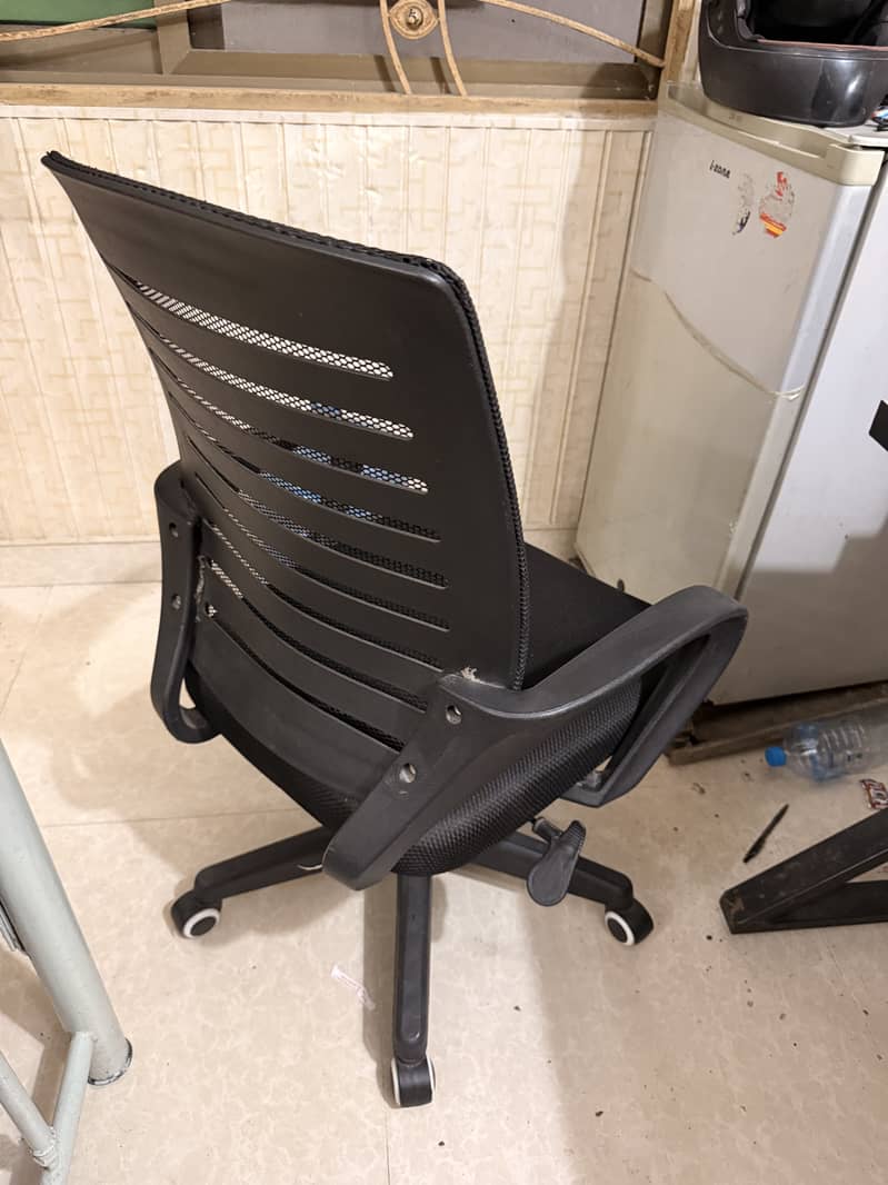 study table and chair 2