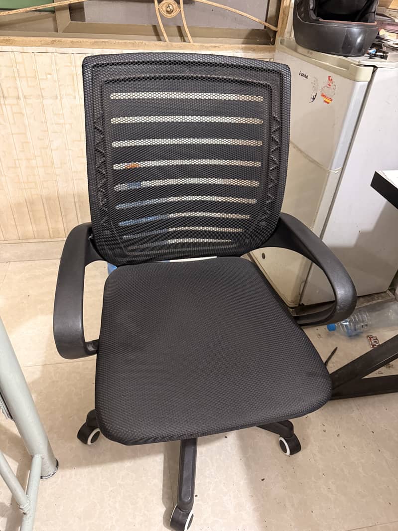 study table and chair 3