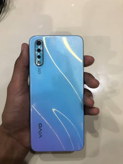 Vivo S1