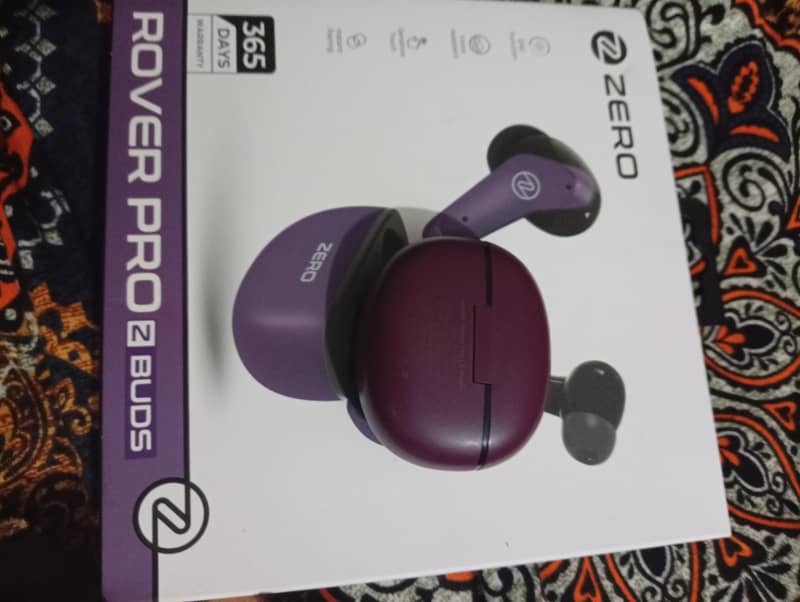 zero rover pro ear buds 1