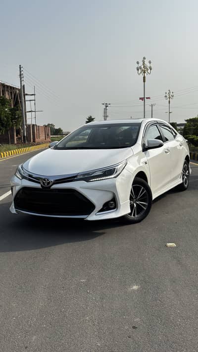 Toyota Altis Grande 2021