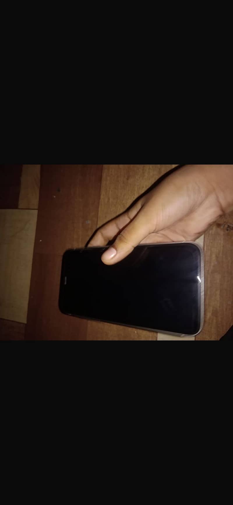 Apple iPhone 11 3